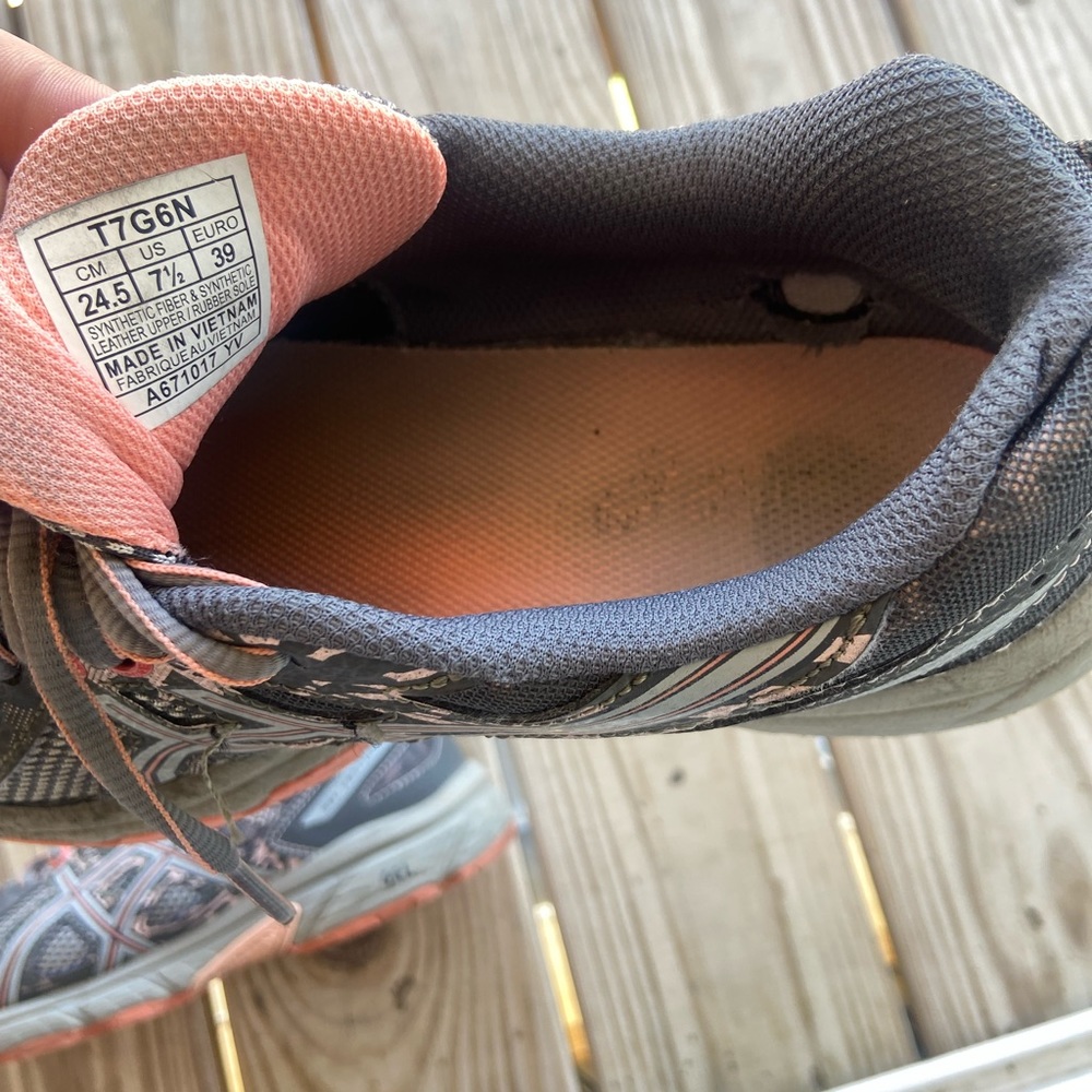 ASICS Sneakers - Picture 11 of 11